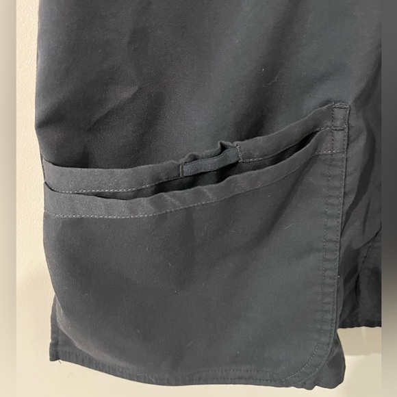 Cherokee scrub top - Picture 3 of 5